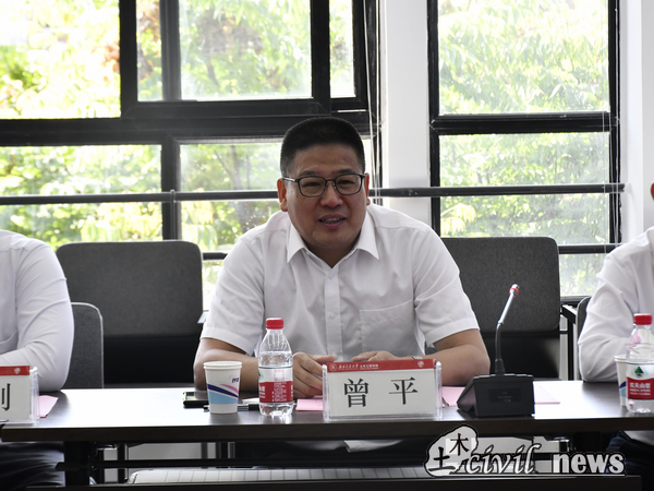 1621047533187035749.jpg _DSC4200.jpg