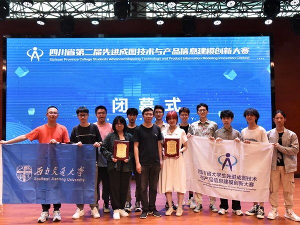 1622566300286055328.jpg 08.jpg