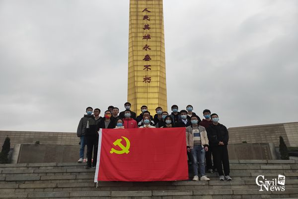 1640248438851021552.jpg Cache_-59db16a703d8efd7_副本.jpg