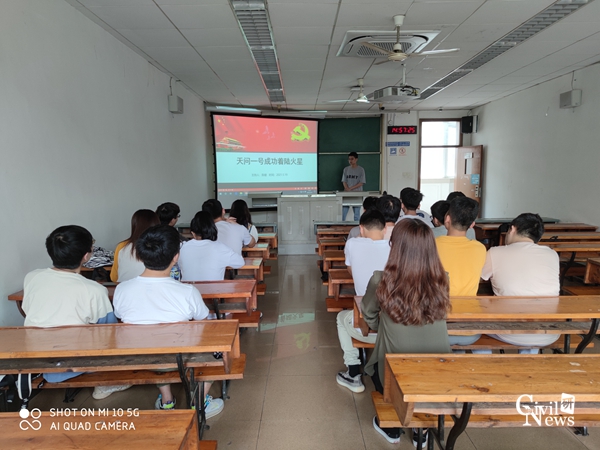 1623317824468037090.jpg 1623049424713.jpg